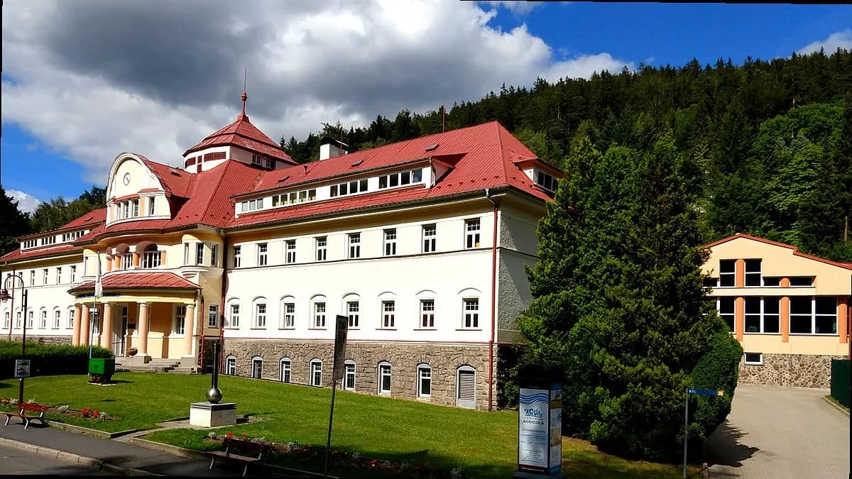 Lázeňský dům Agricola - historická budova v Jáchymově